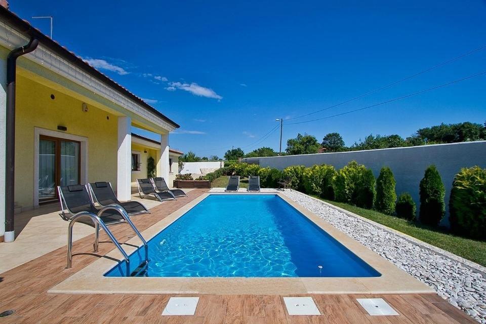 Villa Maggie Sisan Phòng bức ảnh